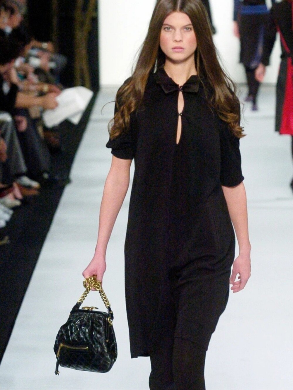 The ICONIC Original Marc Jacobs STAM Bag Black Quilted Leather - Picture 3 of 13